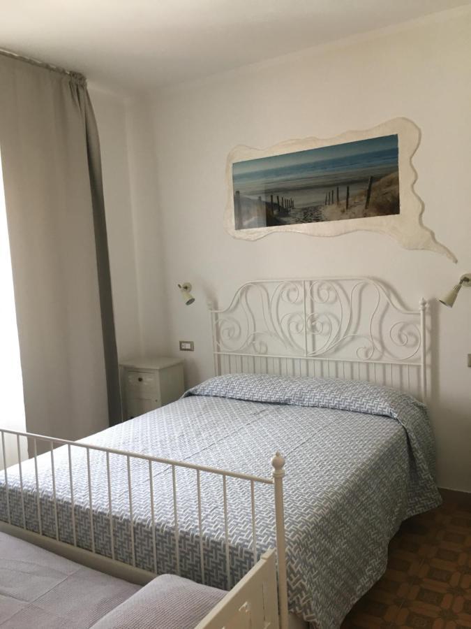 Lagarolina Del Conero B&B Sirolo Bagian luar foto